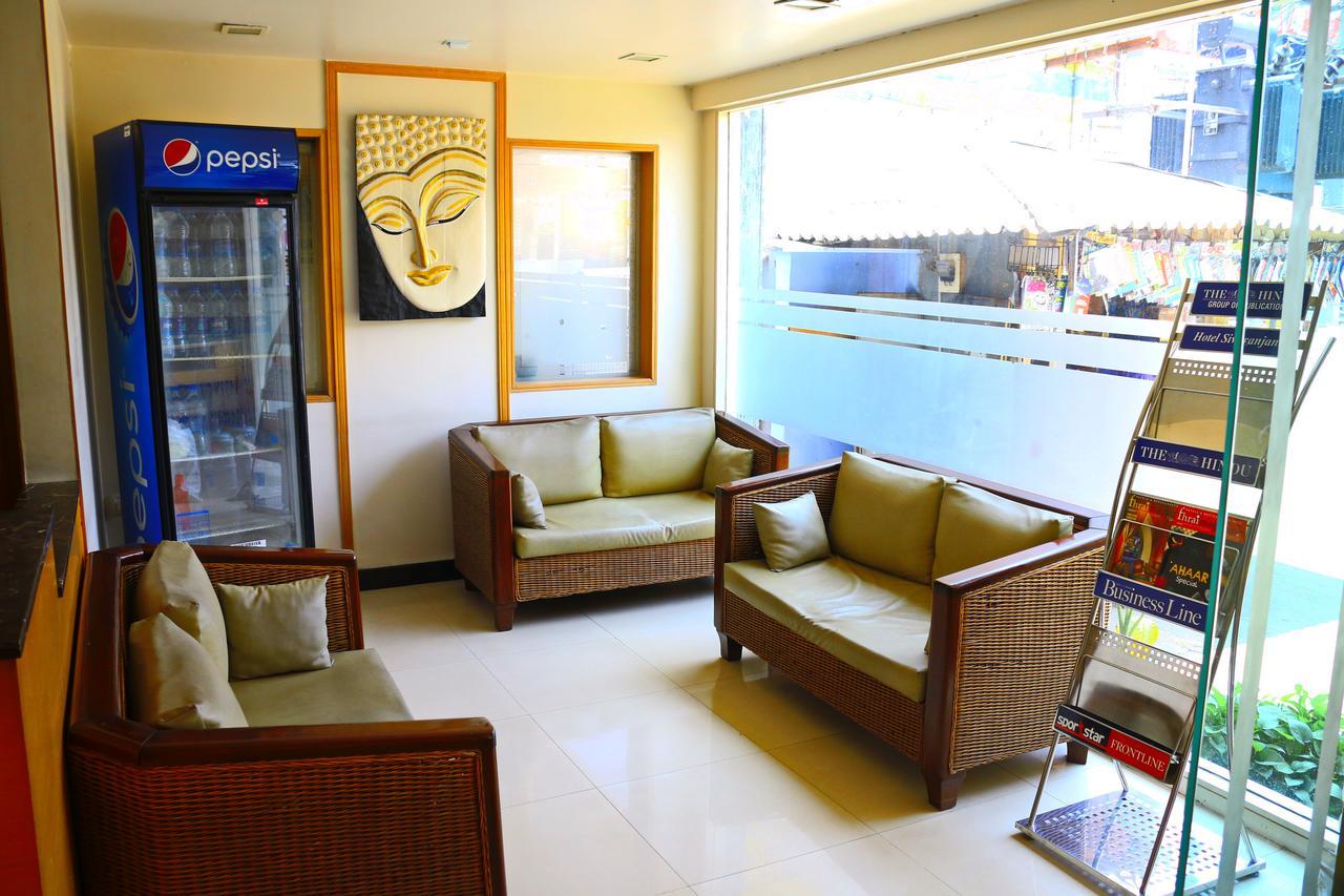 Hotel Sivaranjani Erode Bagian luar foto