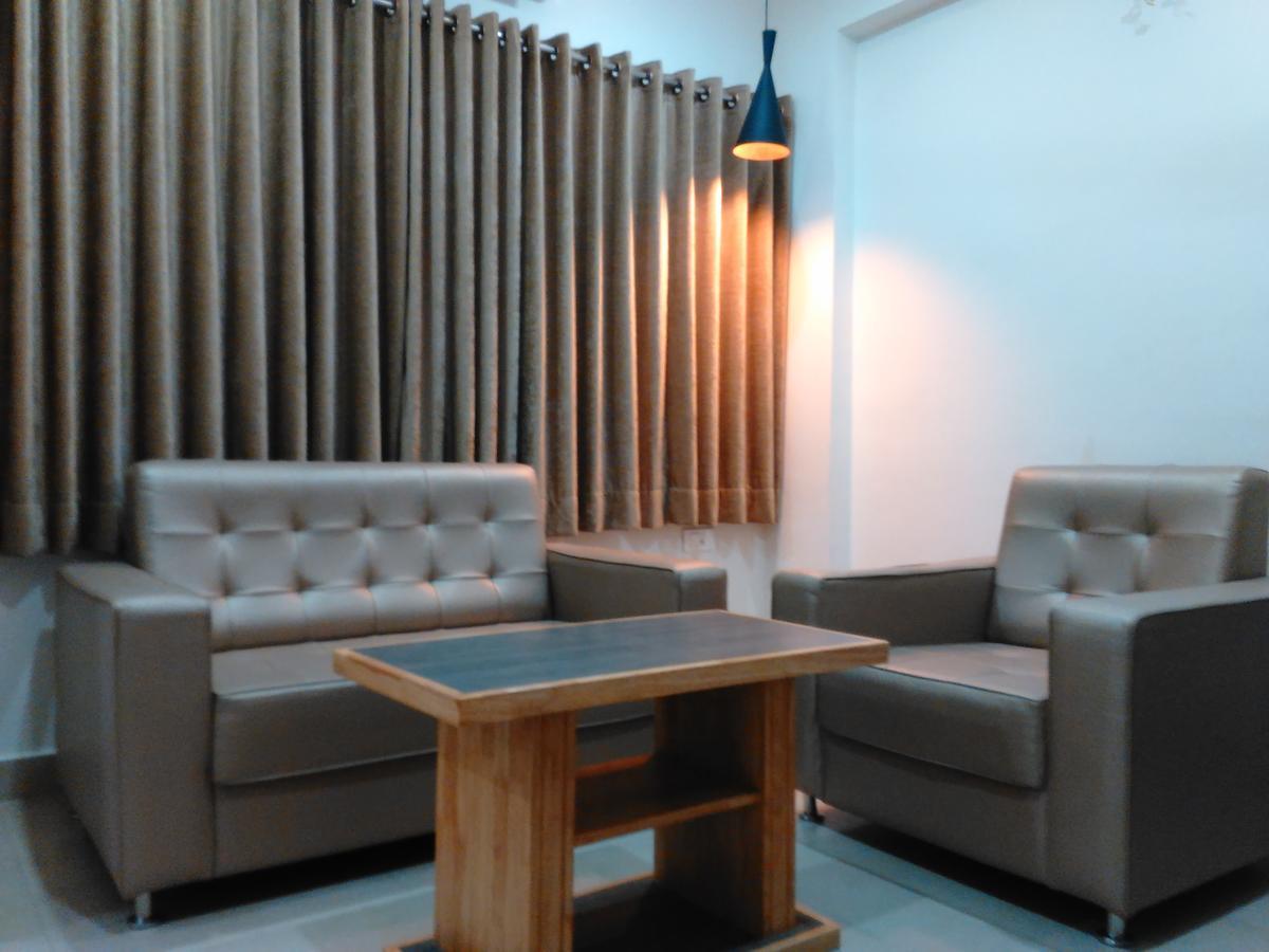 Hotel Sivaranjani Erode Bagian luar foto